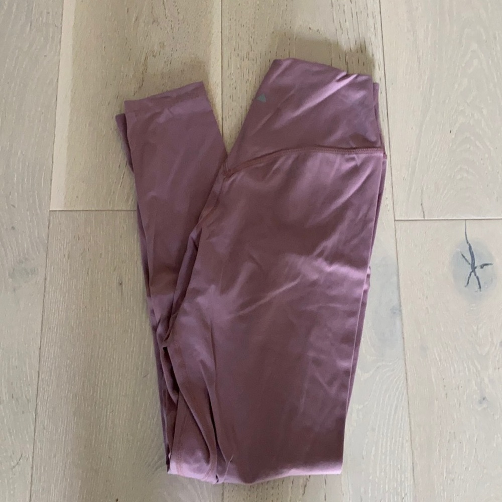 Balance Atheltica workout leggings